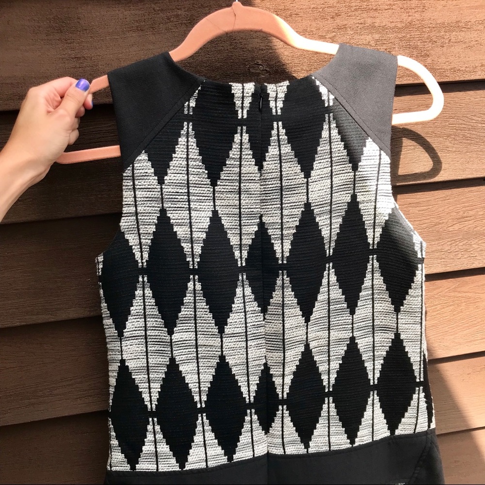 Winter dress || B/W print || 0